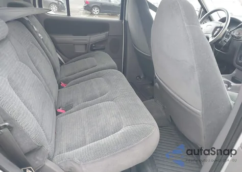 2002 Ford Explorer Xlt z USA, uszkodzony, nr VIN 1FMZU73E02UA11180